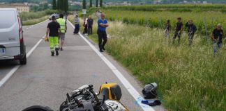 Scontro furgone-moto a Caprino Veronese, muore 23enne mantovano. Era il suo compleanno