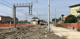 Raddoppio ferroviario Piadena-Mantova, avanti coi lavori: smantellati i binari alla stazione di Bozzolo