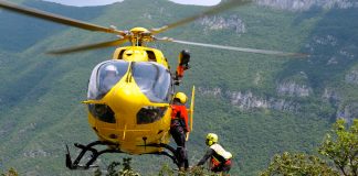 Moto fuori strada a Caprino: due giovani mantovani feriti nella scarpata