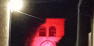 Castiglione, la Torre dell’Orologio si colora di rosso per celebrare la Croce Rossa