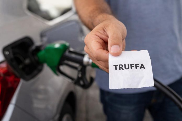 Truffa benzina
