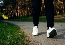 Lo sport protegge il cuore, ma 150 minuti a settimana non bastano: lo studio