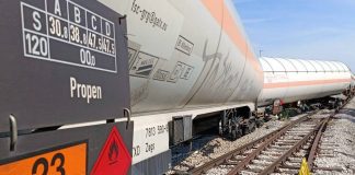 Travaso propilene: 25 Vigili del Fuoco a Valdaro con il reparto per operazioni speciali