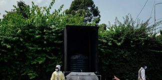 Ebola in Congo, sale il bilancio dell’epidemia: 131 morti. Il contagio si estende