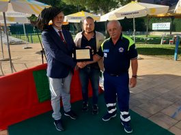 Pegognaga, la Fanfara dei Bersaglieri accende l’estate della piscina comunale