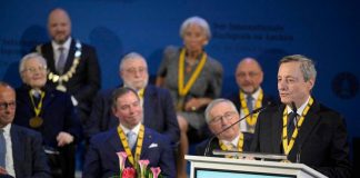 Draghi, il ‘federalismo pragmatico’ e la scossa ai leader Ue: “Serve coraggio”