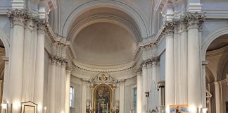 Castiglione, emozione in duomo con i cori dei bambini per la Festa della mamma