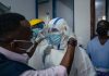 Ebola, “l’epidemia non è sotto controllo”. L’allarme e la strategia per ‘domare’ il virus con Ia e vaccini