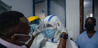 Ebola, “l’epidemia non è sotto controllo”. L’allarme e la strategia per ‘domare’ il virus con Ia e vaccini
