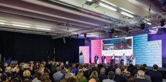 Around The World, Expo Riva Schuh e Gardabags sulle rotte del business