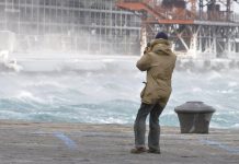 Meteo, nuova allerta della Protezione Civile: venti di burrasca e temporali al Centro-Nord