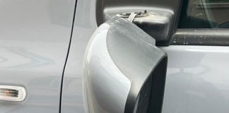 Medole, colpisce due auto dopo una lite: 23enne individuato e denunciato