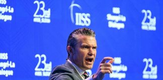 Iran, Hegseth: “Usa più che capaci di riprendere la guerra”