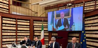 Farmaci, italiani pronti a donare plasma ma solo 2 su 10 sanno cosa sia, indagine