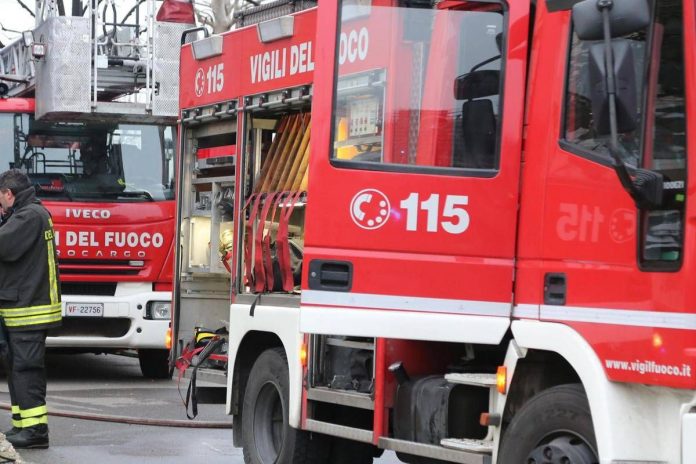 incendio_in_una_abitazione_in_un_palazzo_in_via_quarenghi_nel_quartiere_bonola_gallaratese