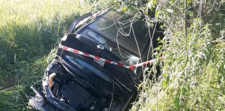 Sbandata nella notte a Suzzara: Fiat Punto nel fossato, 33enne in ospedale