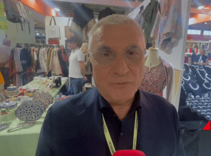 intiglietta_comm