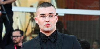 Danneggia auto con tre amici, arrestato a Milano l’attore di ‘Mare fuori’ Artem Tkachuk