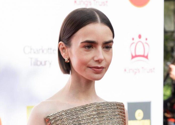 ipa84589339p_lily_collins_ipa