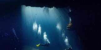 Italiani morti alle Maldive, le indagini continuano: sentito professore dell’Unige