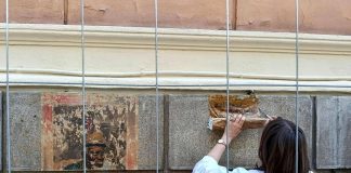 Roma: Municipio I interviene per salvaguardia manifesti degli anni ’40 trovati a via Cola di Rienzo