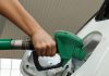 Carburanti, benzina in calo e gasolio sotto i due euro: i prezzi di oggi