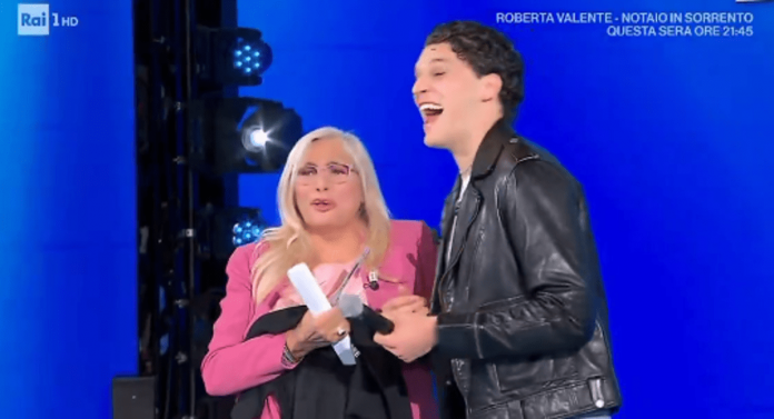 mara_venier_nicolo_filippucci_domenica_in