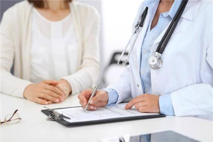 medico_paziente_adobe_free-1