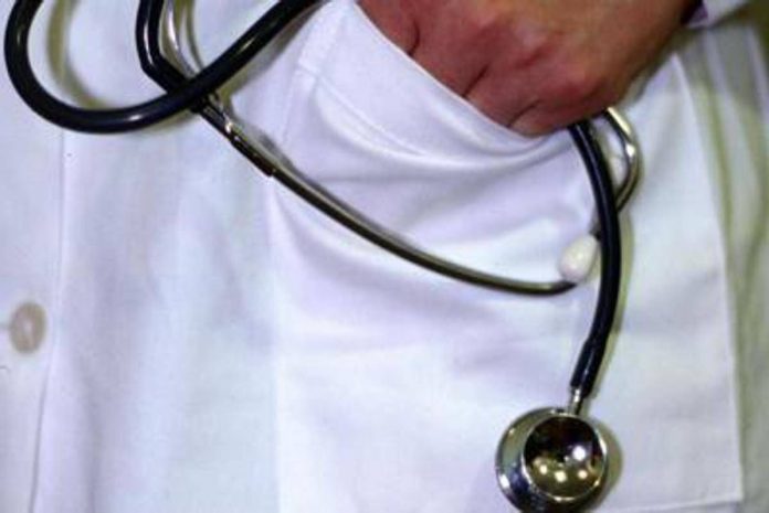 medico_stetoscopio_fg_1-0-2941392866