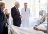 Auto sulla folla a Modena, cinque feriti ancora ricoverati: Mattarella e Meloni in visita