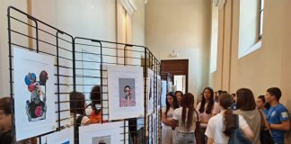 “Sguardi sul mondo”, al Liceo Virgilio una mostra fotografica nel ricordo di Frida