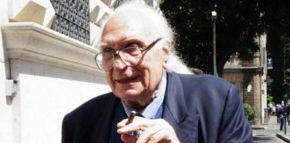 Dieci anni fa moriva Marco Pannella, l’omaggio di ‘Nessuno tocchi Caino’ per ricordarlo