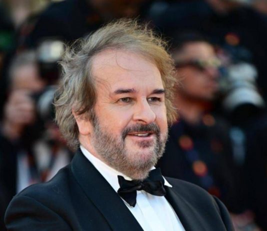 Cannes, festival al via con Jane Fonda e Gong Li. Si cantano i Beatles per Peter Jackson