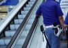Milano, rissa tra 10 persone in stazione Certosa: 23enne accoltellato muore nella notte