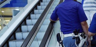 Milano, rissa tra 10 persone in stazione Certosa: 23enne accoltellato muore nella notte