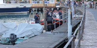 Desenzano, si tuffa nel Garda dal pedalò e non riemerge: morto 16enne