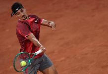 Roland Garros, Sonego vince e avversario litiga con arbitro: “Ti devi scusare”