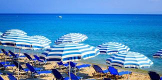 L’abbronzatura? ‘E’ fuori moda’, il medico estetico: “Un trend che fa bene alla pelle e alla salute”