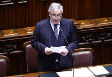 Iran, Tajani: “Non siamo qui per chiedere di autorizzare nuova missione militare nel Golfo”
