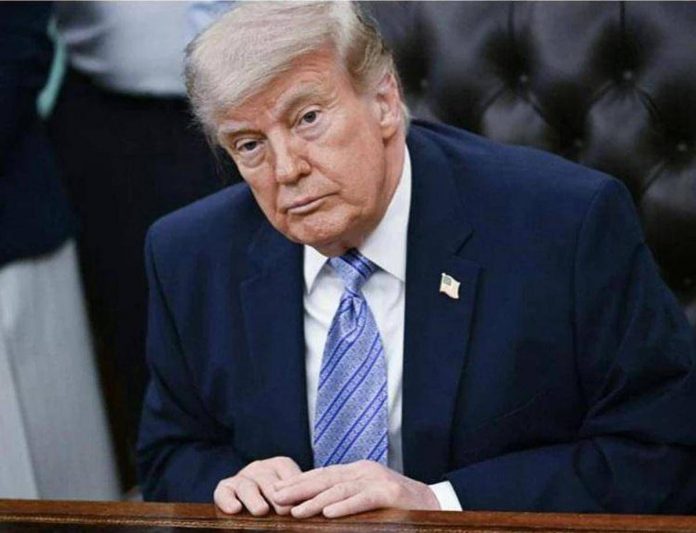 trump_afp_210526