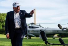 Iran, Trump: “Domani era previsto attacco, sospeso su richiesta dei leader del Golfo”