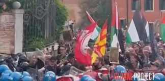 Biennale Arte, scontri tra polizia e pro Pal a Venezia. Serrata anti-Israele, chiusi 20 padiglioni