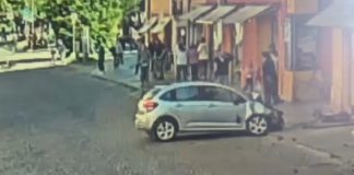 Modena, piomba con l’auto sui passanti: 8 feriti, alcuni gravi. Poi accoltella un passante – IL VIDEO