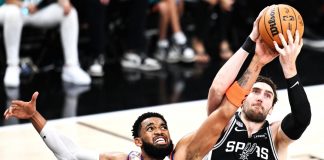 Wemby sbaglia, i Knicks fanno 13 di fila e vanno sul 2-0 alle Finals Nba