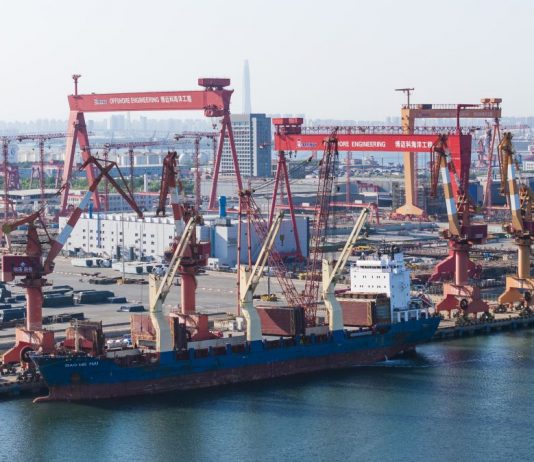 Cina, l’industria cantieristica accelera la transizione ecologica