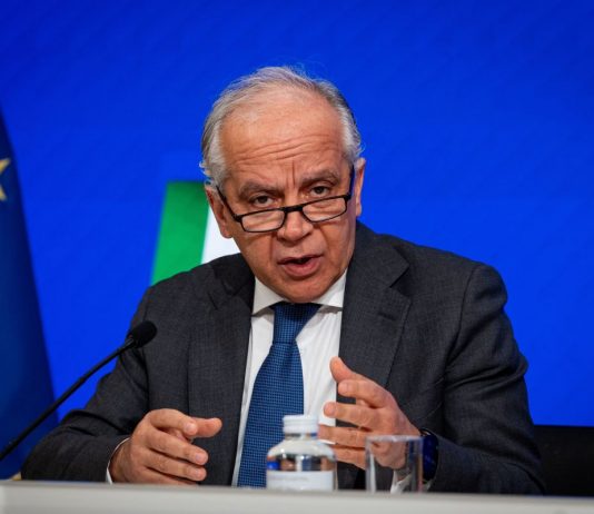 Piantedosi, “L’Ia supporterà la sicurezza, no al poliziotto automatizzato”