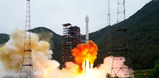La Cina lancia un nuovo satellite nello spazio