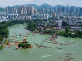 Cina, previsti 83 mln di spostamenti in treno per il Dragon Boat Festival