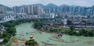 Cina, previsti 83 mln di spostamenti in treno per il Dragon Boat Festival