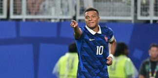 Pioggia e fulmini non fermano la Francia, Iraq al tappeto per 3-0